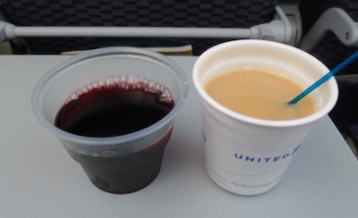 ユナイテッド航空　デンバー成田便　機内食