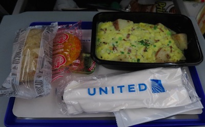ユナイテッド航空　デンバー成田便　機内食