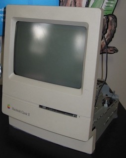 Apple Classic 2