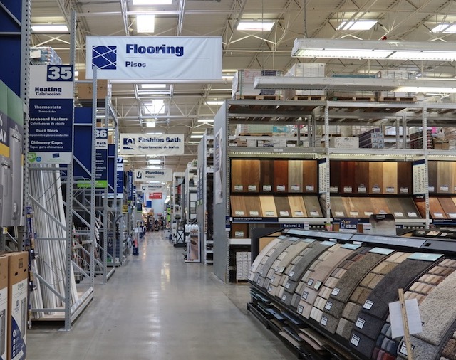 LOWE's 店舗 Flooring アメリカのハードウエアショップ・ホームセンター