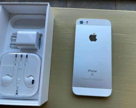 iPhone SE 第一世代 中古 ebay オークション