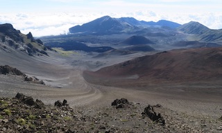 マウイ島のハレアカラの火山噴火跡