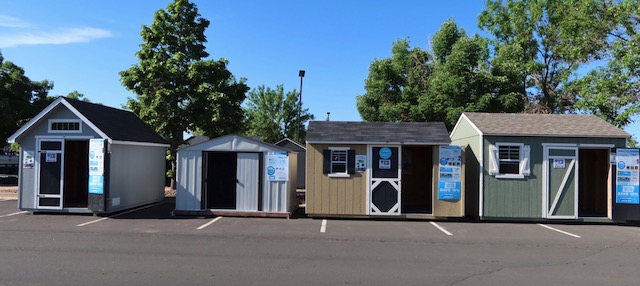 LOWE's Wood Shed 小屋 アメリカのハードウエアショップ・ホームセンター