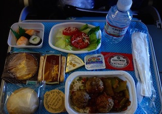 アメリカン航空の機内食 ダラス・成田線