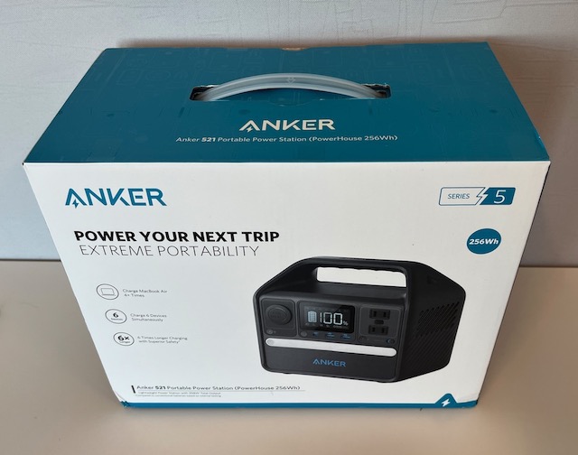 ポータブル電源 Anker 521 portable power station