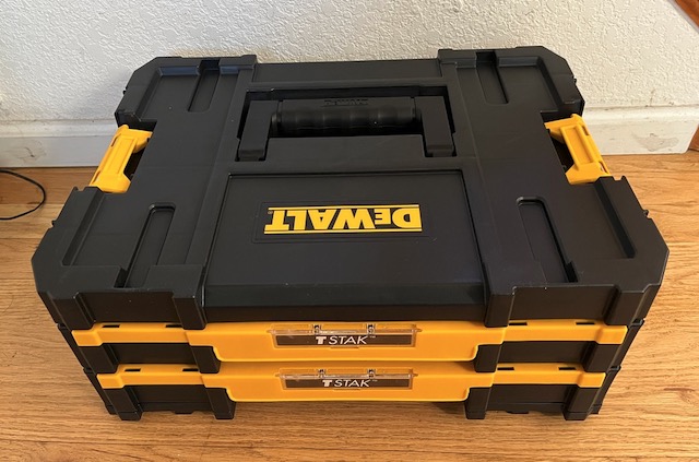 アメリカのツールボックス DEWALT TSTAK