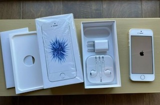 iPhone SE 第一世代 中古 ebay オークション