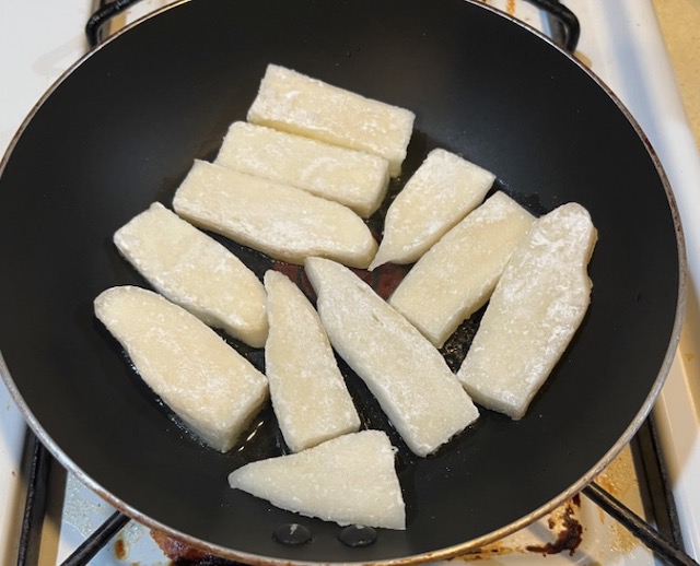 パン焼き機をアメリカで使う 餅つき 変圧器利用