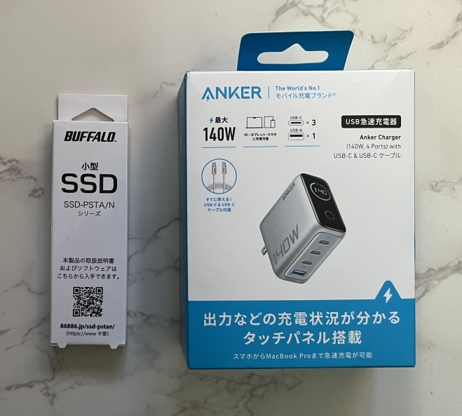 バッファロー SSD 外付け 1TB 極小 SSD Anker Charger (140W, 4 Ports)